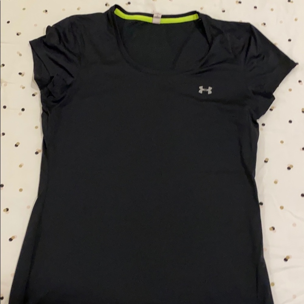Under armour heat gear top